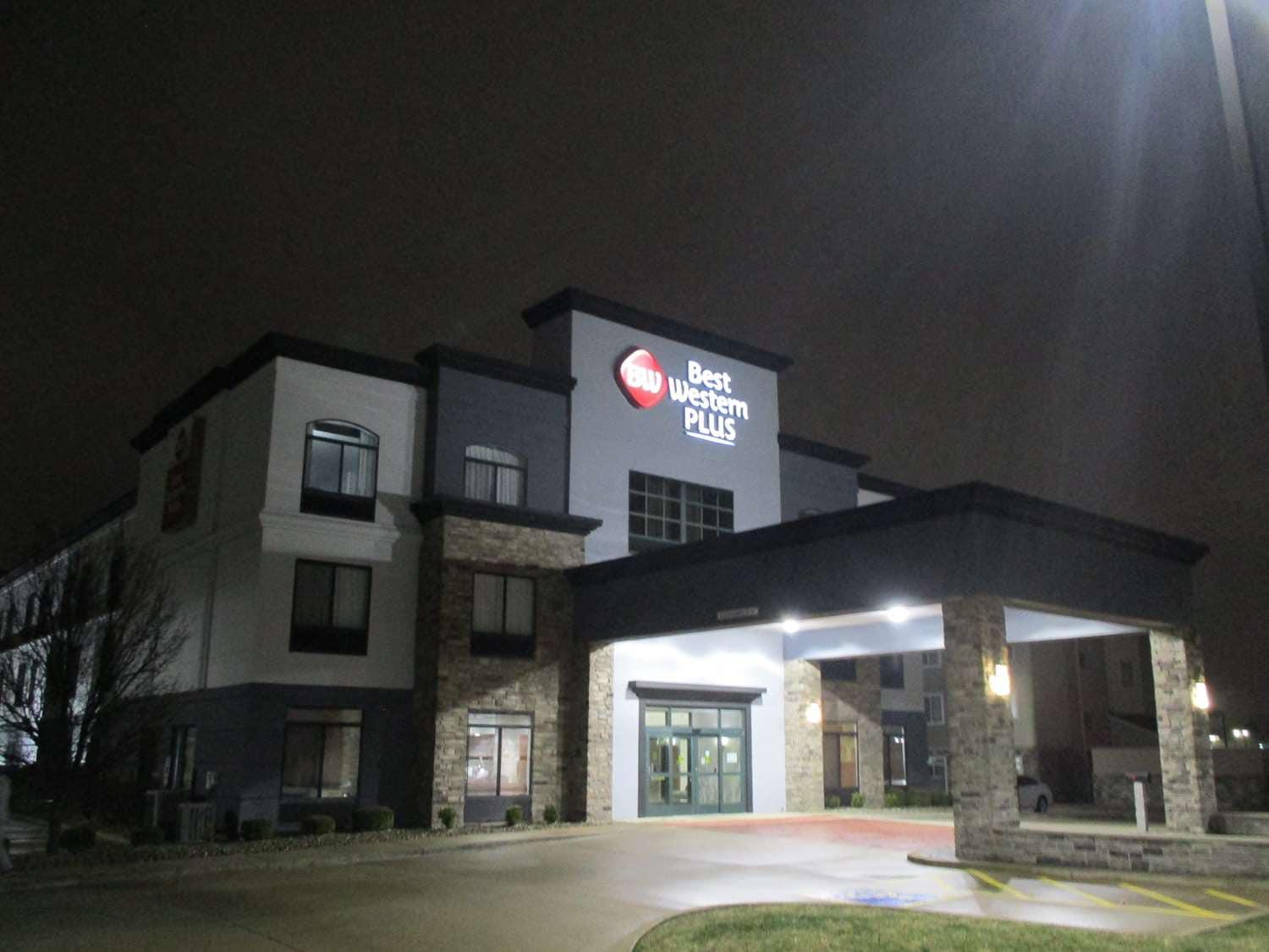 Best Western Plus Champaign/Urbana Inn Exteriör bild